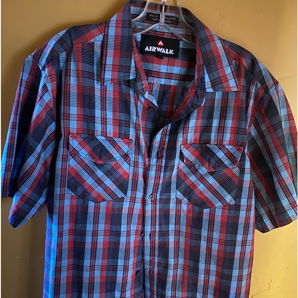 Airwalk button up shirt